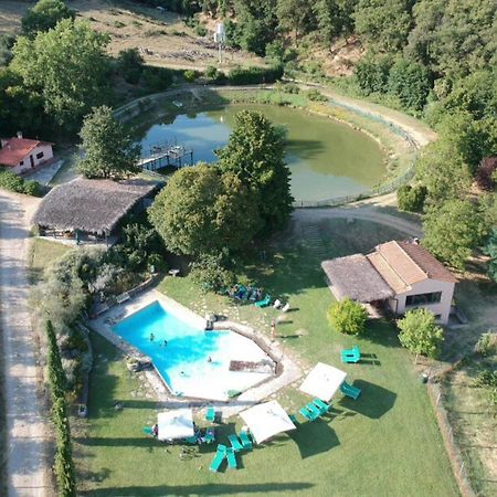 Agriturismo Fattoria Celle Фильине-Вальдарно Экстерьер фото