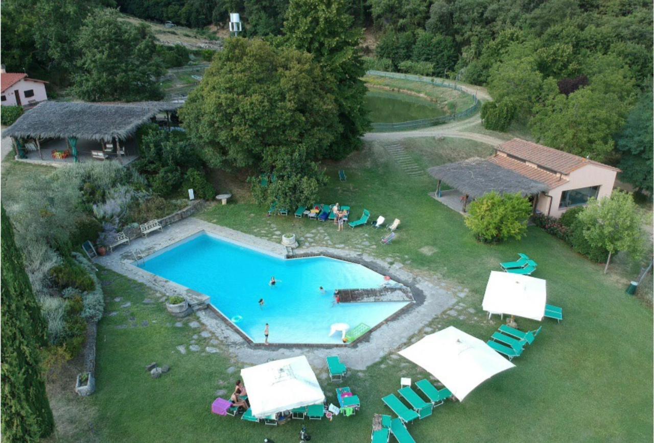 Agriturismo Fattoria Celle Фильине-Вальдарно Экстерьер фото