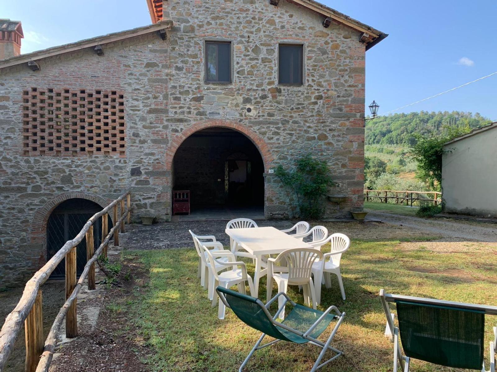 Agriturismo Fattoria Celle Фильине-Вальдарно Номер фото