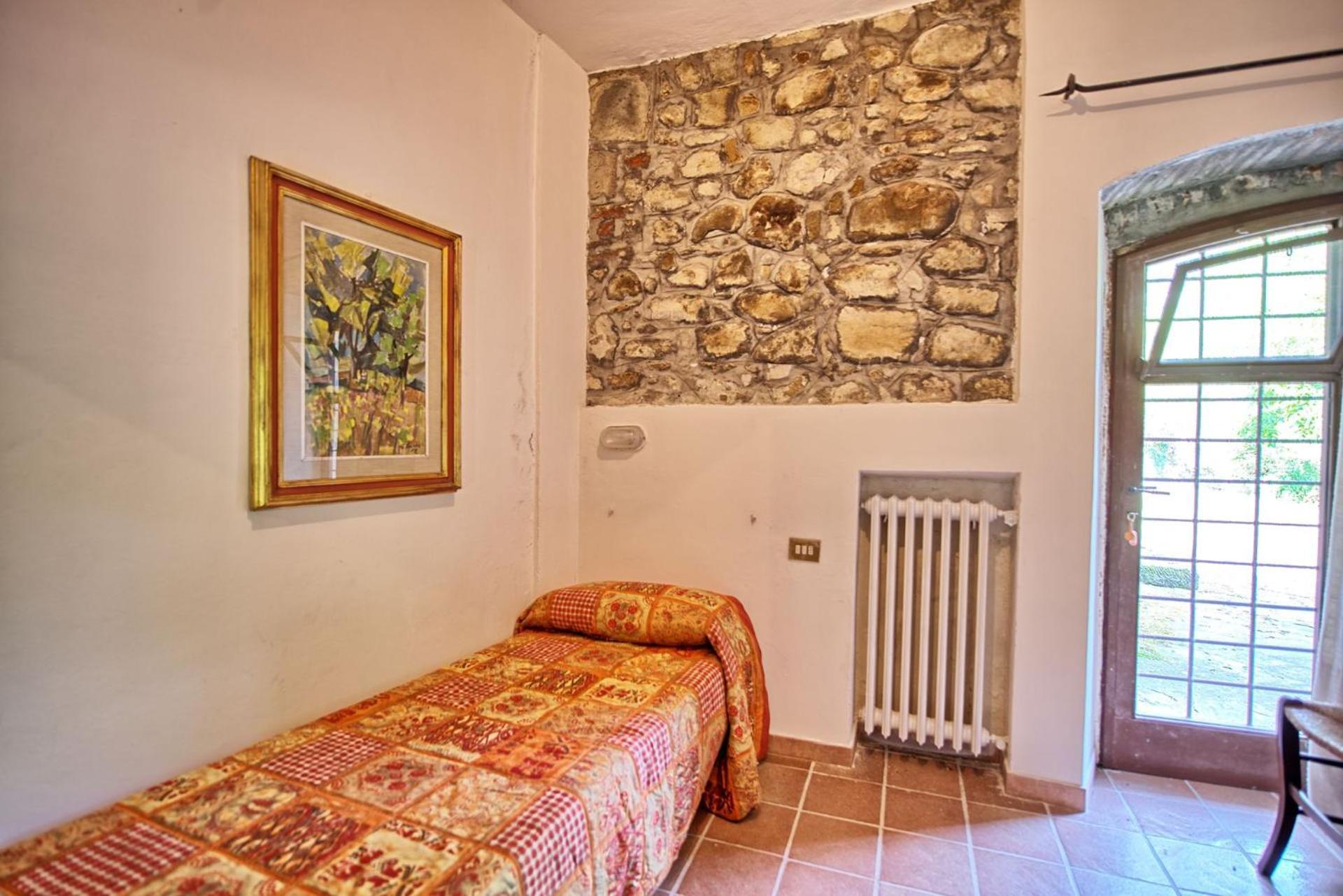 Agriturismo Fattoria Celle Фильине-Вальдарно Номер фото