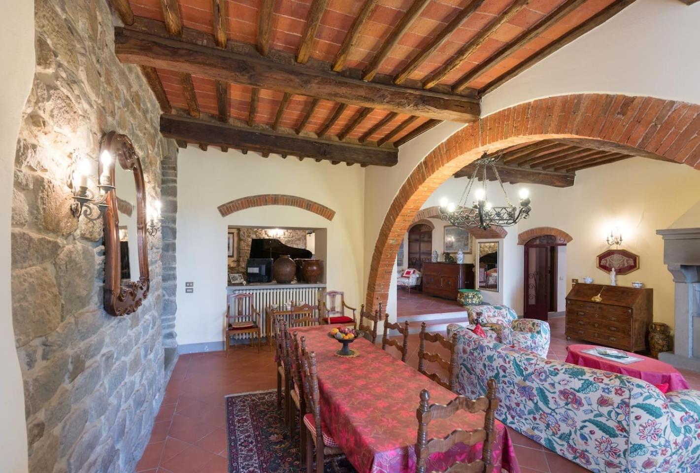 Agriturismo Fattoria Celle Фильине-Вальдарно Номер фото