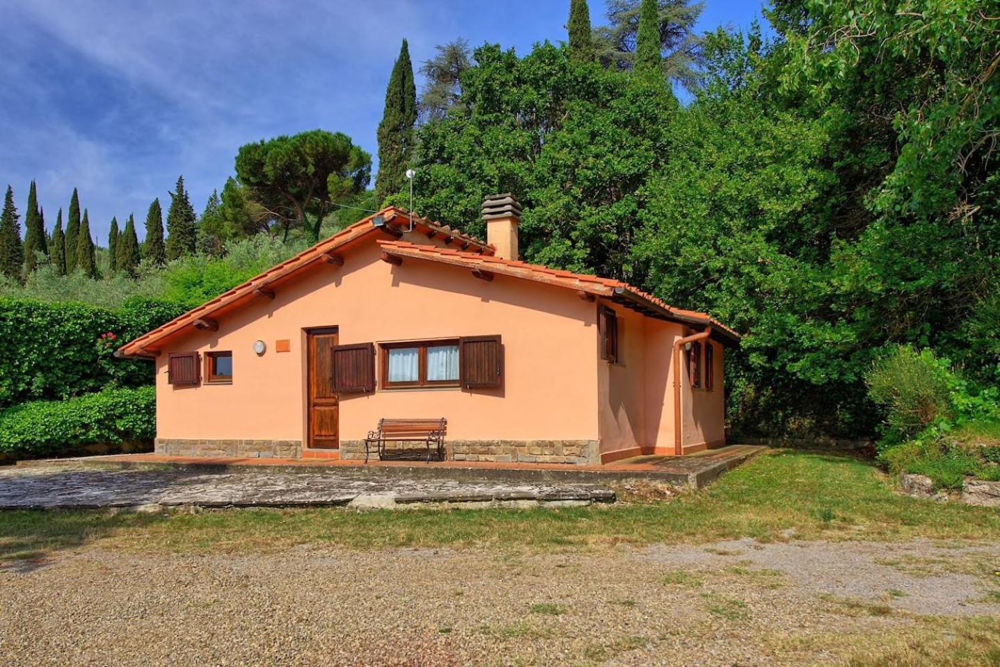 Agriturismo Fattoria Celle Фильине-Вальдарно Номер фото